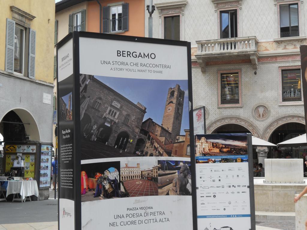 Al Centro Storico Lejlighed Bergamo Værelse billede